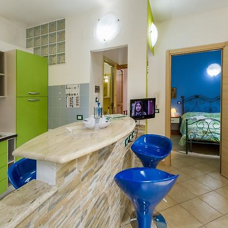 L'Accogliente Apartment Castellammare del Golfo Luaran gambar