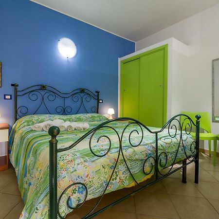 L'Accogliente Apartment Castellammare del Golfo Luaran gambar