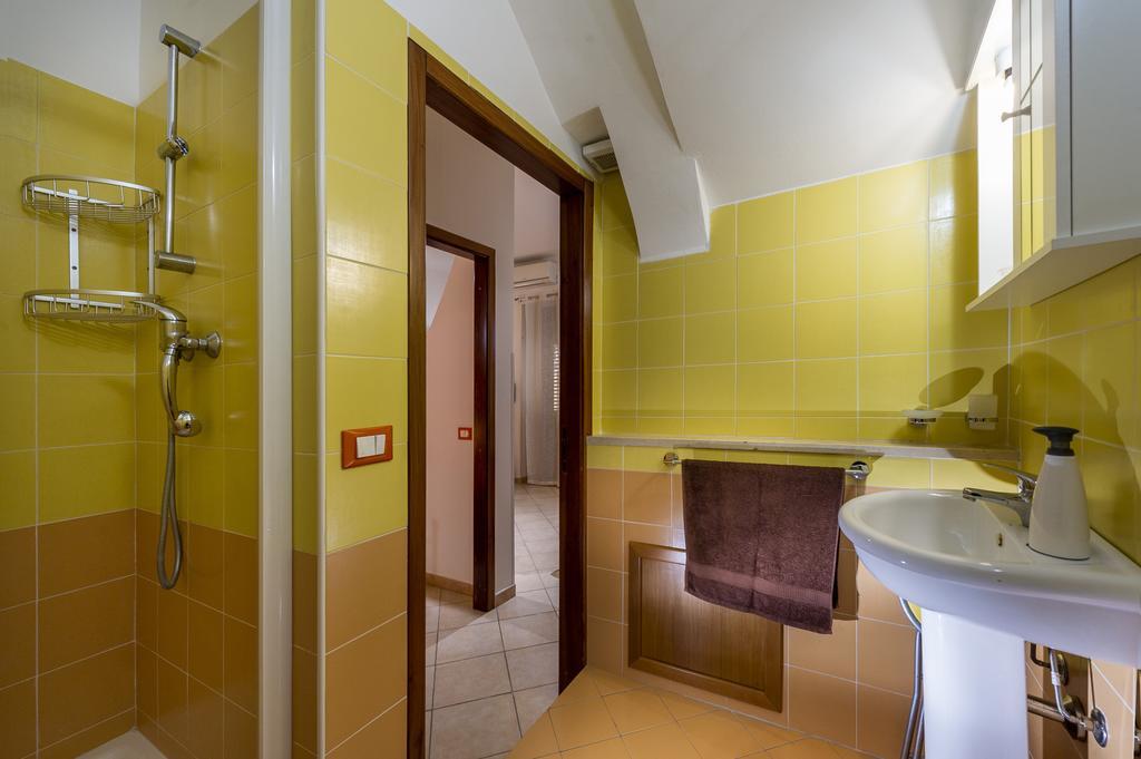 L'Accogliente Apartment Castellammare del Golfo Luaran gambar