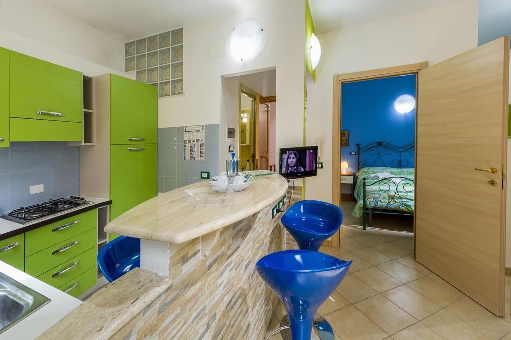 L'Accogliente Apartment Castellammare del Golfo Luaran gambar