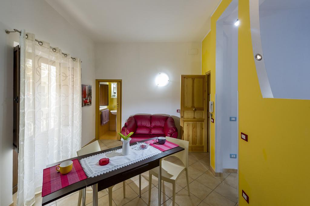 L'Accogliente Apartment Castellammare del Golfo Luaran gambar