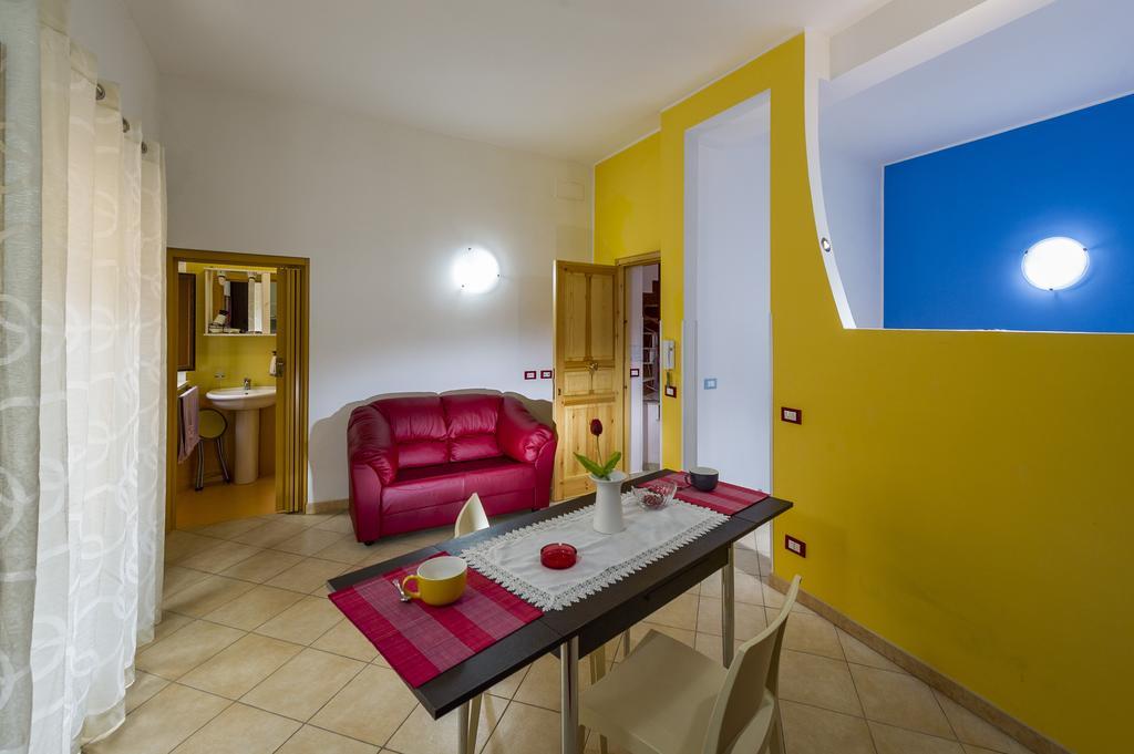 L'Accogliente Apartment Castellammare del Golfo Luaran gambar